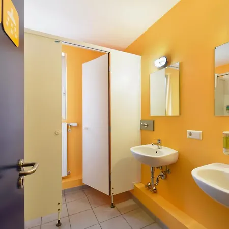 Bed'Nbudget City-Hostel * Hannover